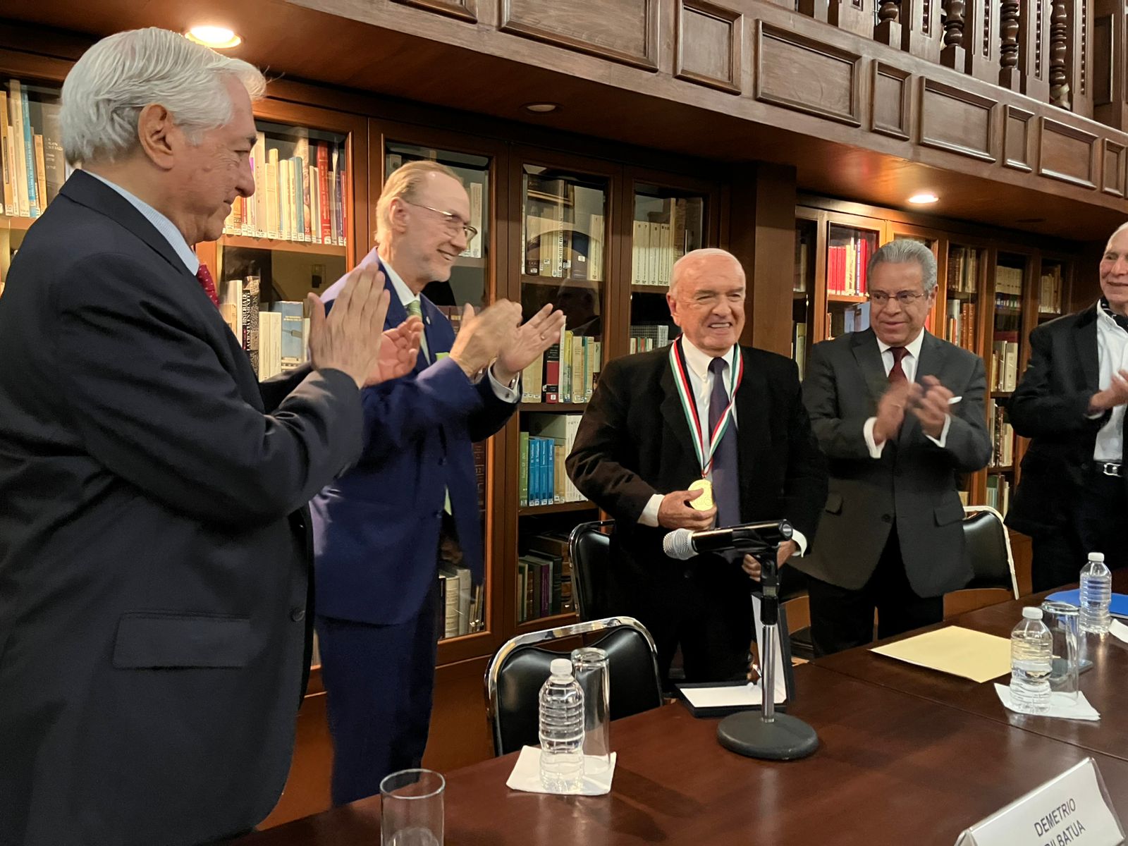Medalla al Mérito Empresarial en Comunicación 2024